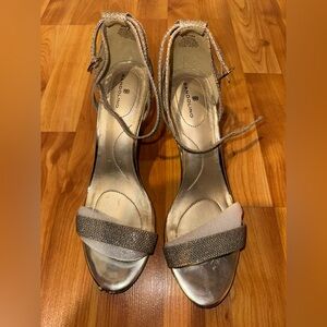 Bandolino Gold Metallic Open-Toe Strappy Heels
